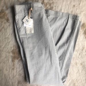 ✨NWT ✨ Fossil “Caroline fit” Seersucker Pants 👖